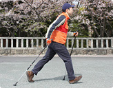 アグレッシブ歩き方ノルディックウォーキング